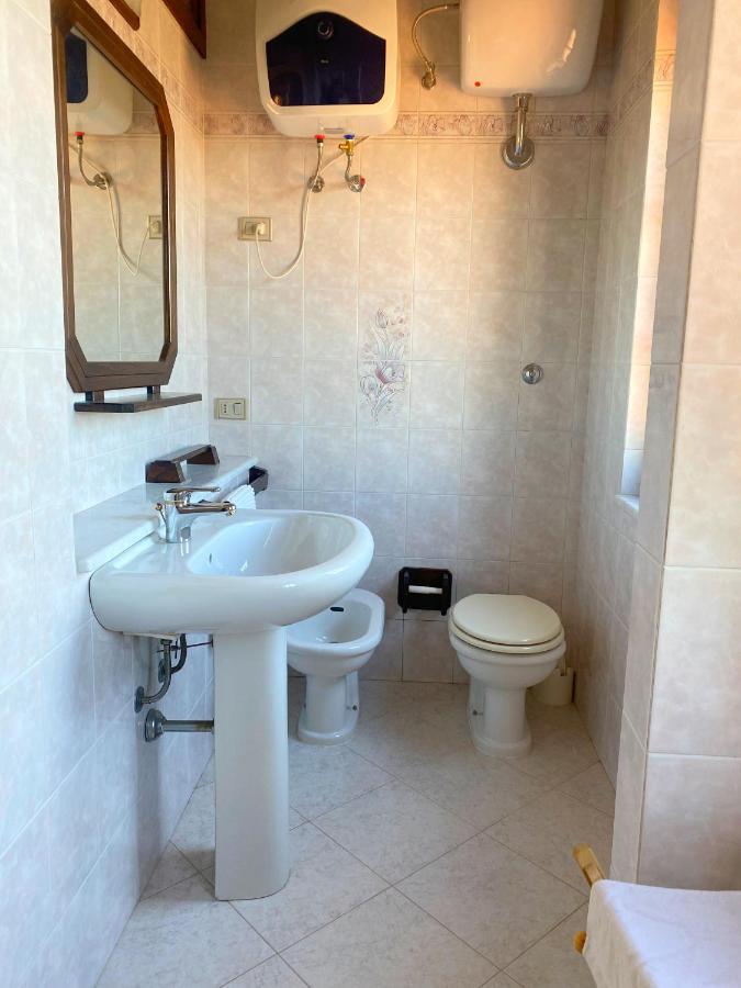 Lovely Home 5 Min Walk To The Beach, 3 Bedrooms Ample Outdoor Relax And Wifi Capitana Eksteriør billede