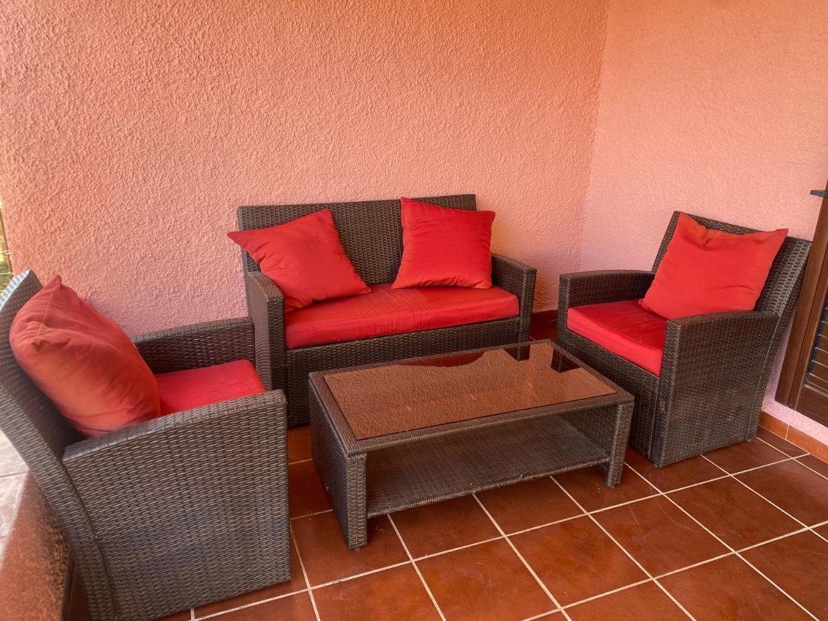 Lovely Home 5 Min Walk To The Beach, 3 Bedrooms Ample Outdoor Relax And Wifi Capitana Eksteriør billede