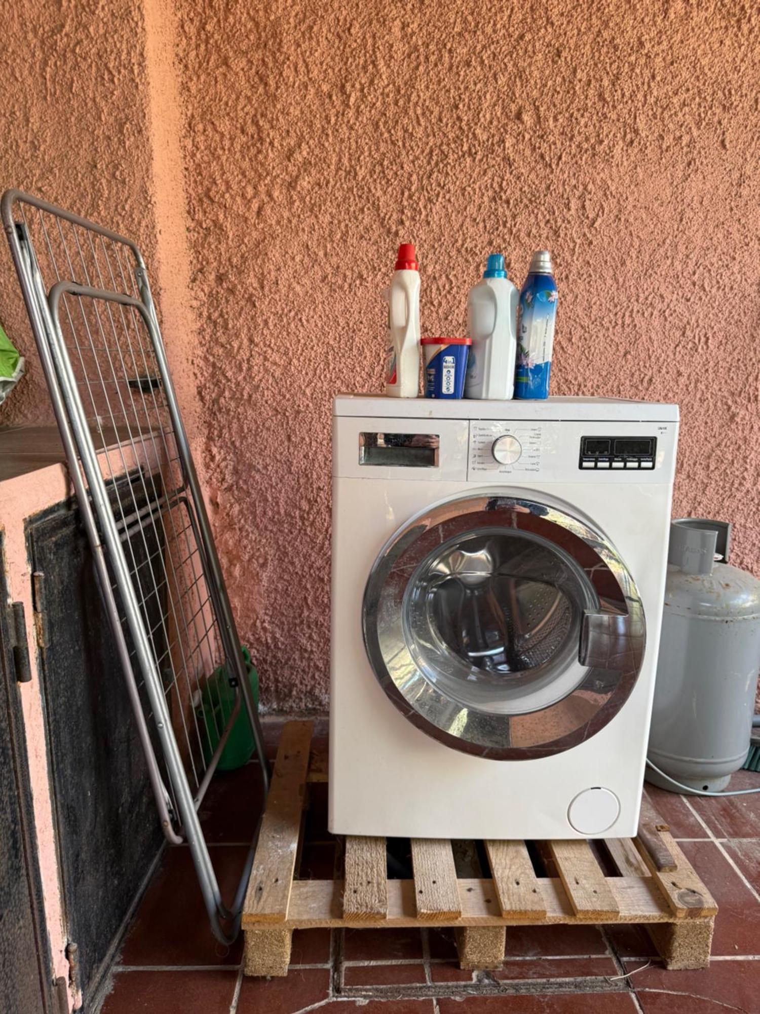 Lovely Home 5 Min Walk To The Beach, 3 Bedrooms Ample Outdoor Relax And Wifi Capitana Eksteriør billede
